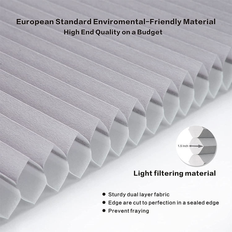 Светлый фильтруя сот ночи дня ослепляет тень гостиницы бесшнуровую клетчатую