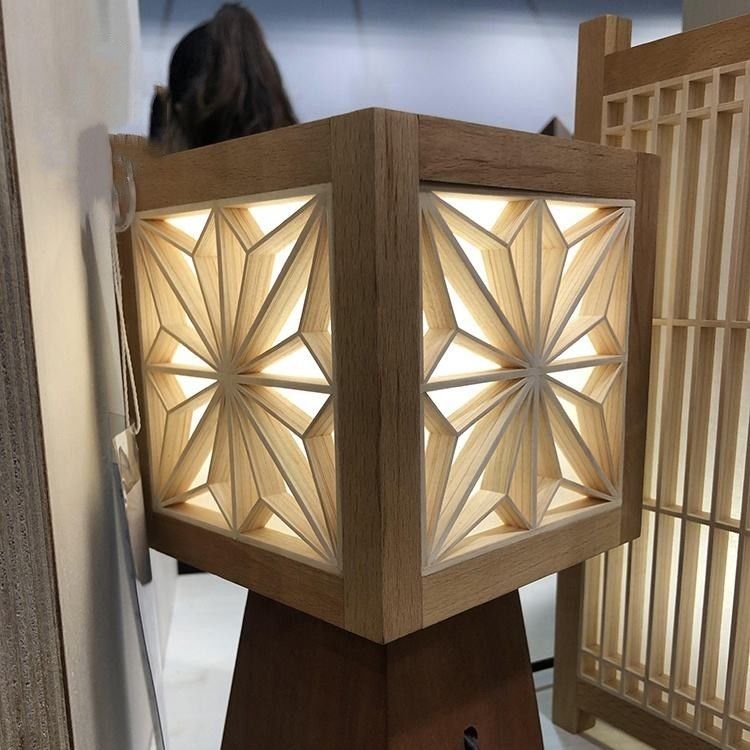 Деревенские декоративные экраны рассекателя пузыря воды древесины приведенные Kumiko деревянные для ресторана