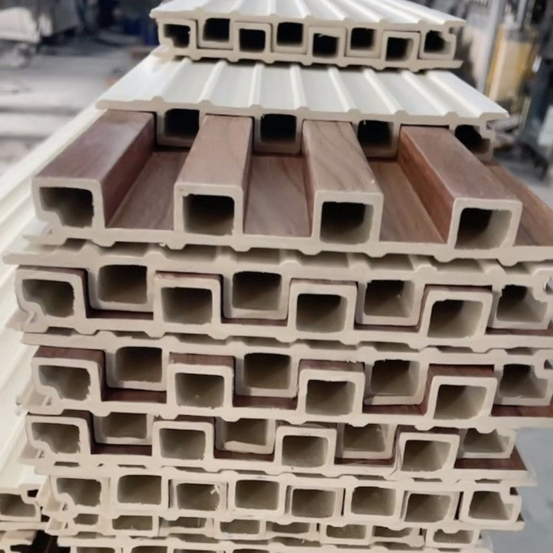 Красивое высококачественное стекло из ПВХ