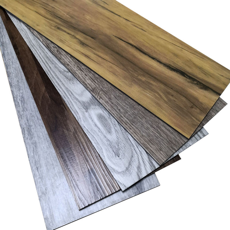 Современные самоклеящиеся напольные покрытия из ПВХ и ЛВТ - идеальное решение для ремонта старых домов