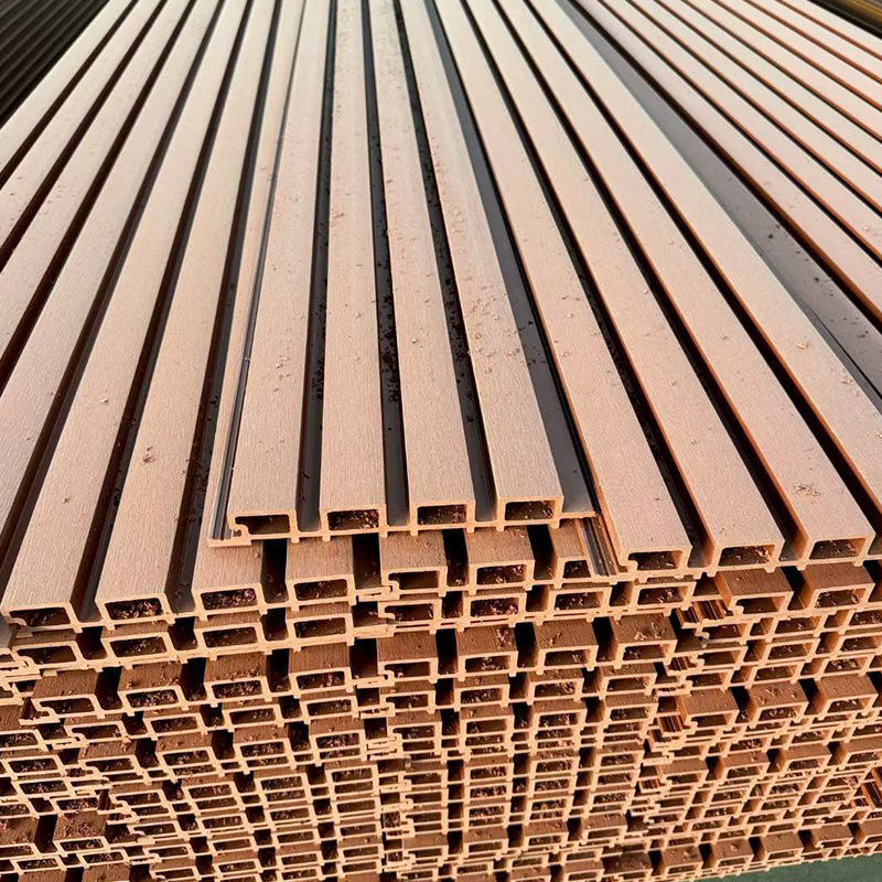 Водонепроницаемая оболочка WPC наружная композитная стенная панель PVC деревянная стенная панель наружная соэкструзированная флуированная оболочка