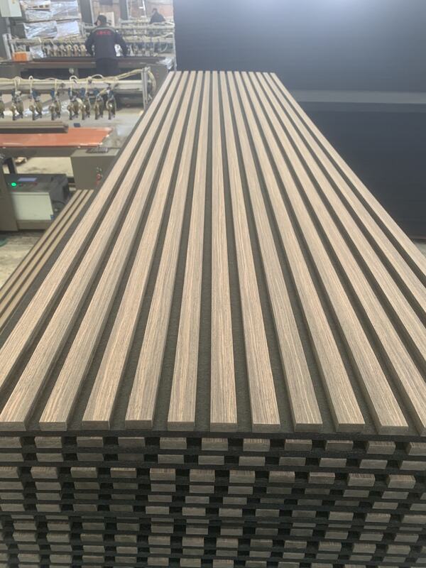 Горячая продажа Акустические панели Деревянные сланцевые флейтированные стенные панели Дом Декорация интерьера Звукозащитные стенные панели