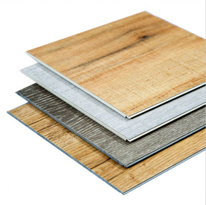 Царапина роскошного водоустойчивого настила винила SPC щелчка анти- выбила поверхностное