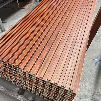 Полые внутренние деревянные пластмассовые композитные стенные облицовки