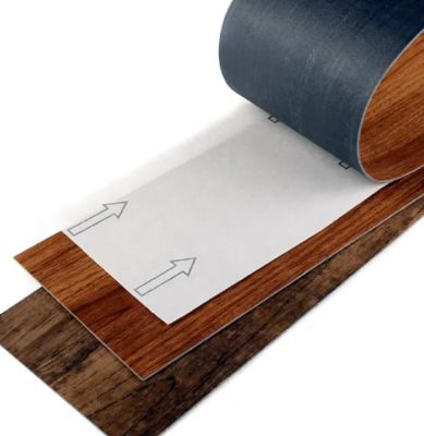 Самый продаваемый износостойкий виниловый пол Lvt, водонепроницаемая плитка Peel Stick, самоклеящаяся напольная доска для использования в отелях внутри помещений